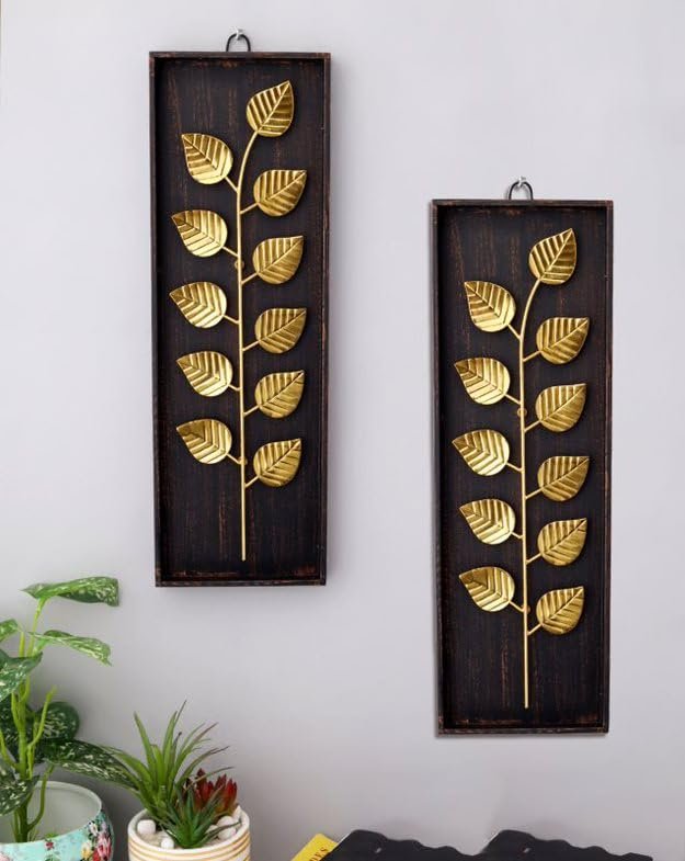 ARTEMADE Metal Paan Leaf Wall Hanging